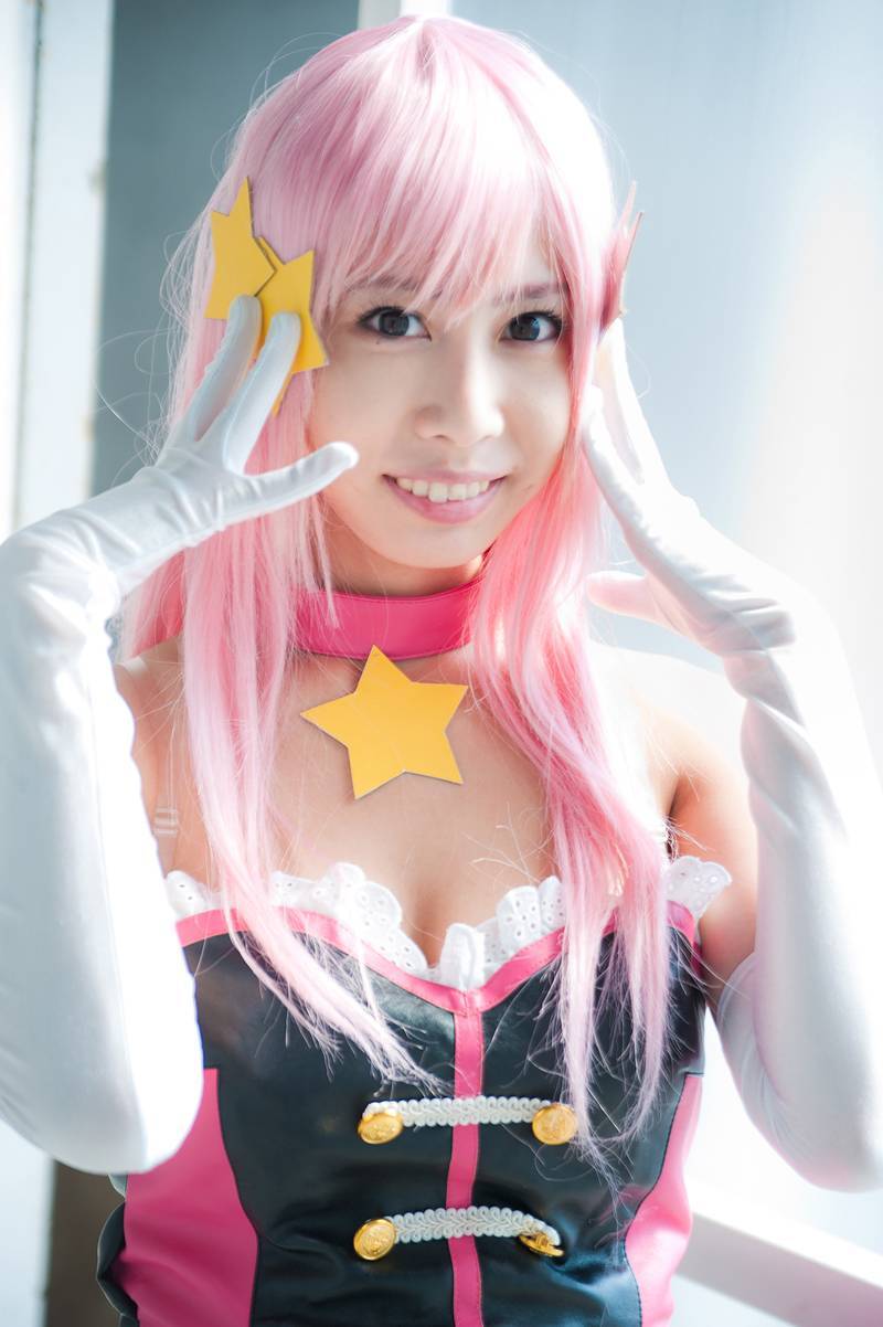 [Cosplay] 双姐妹性感cos制服写真